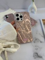 قاب موبایل براش آیس پلنگی صورتی - Image 2